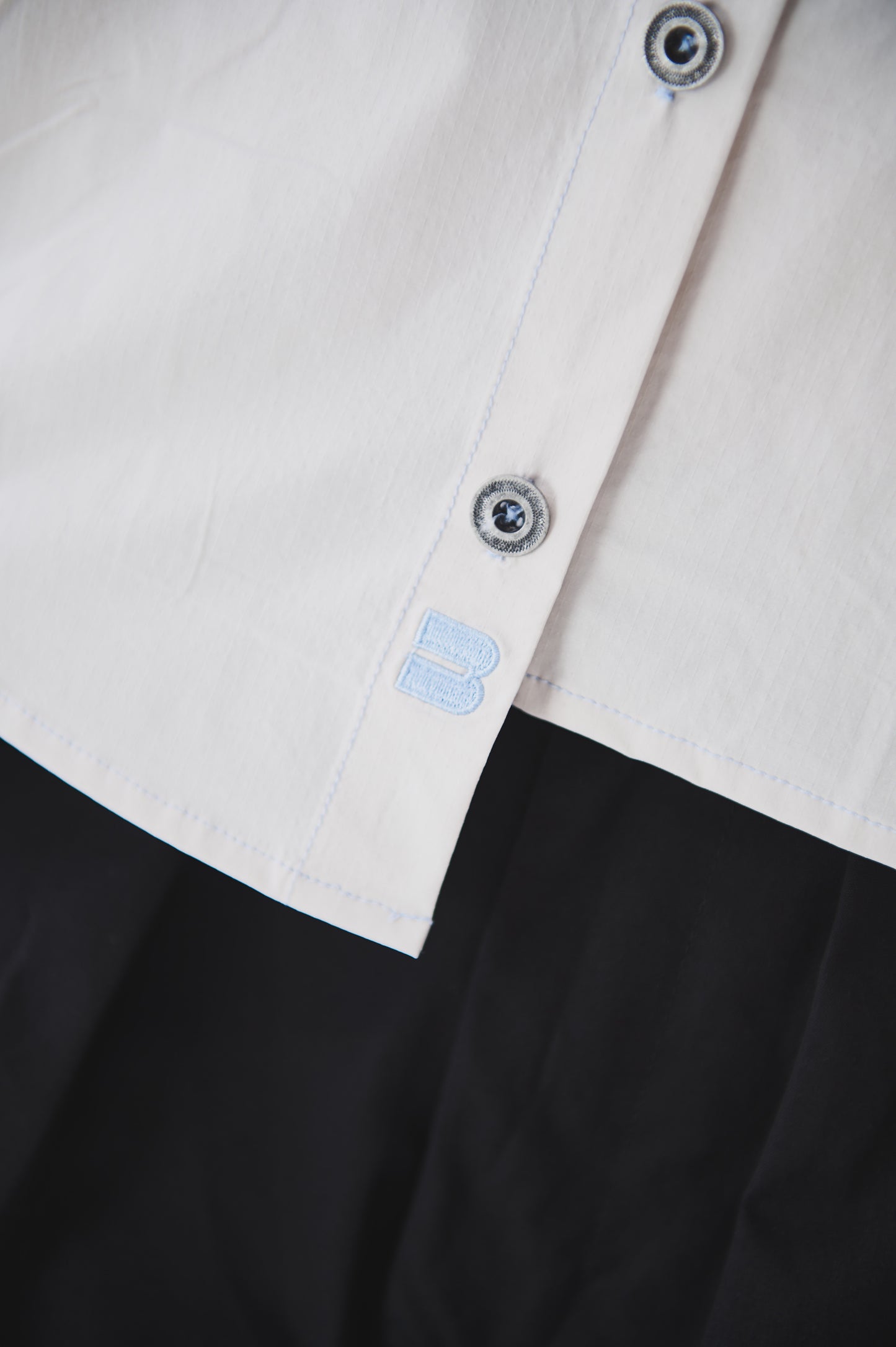 AW24-11T Asymmetric Cropped Shirt(WHITE)