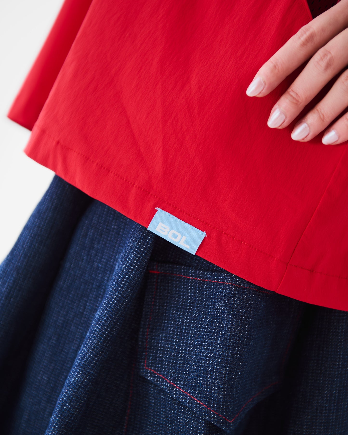 AW24-34T Tech Jellyfish Top