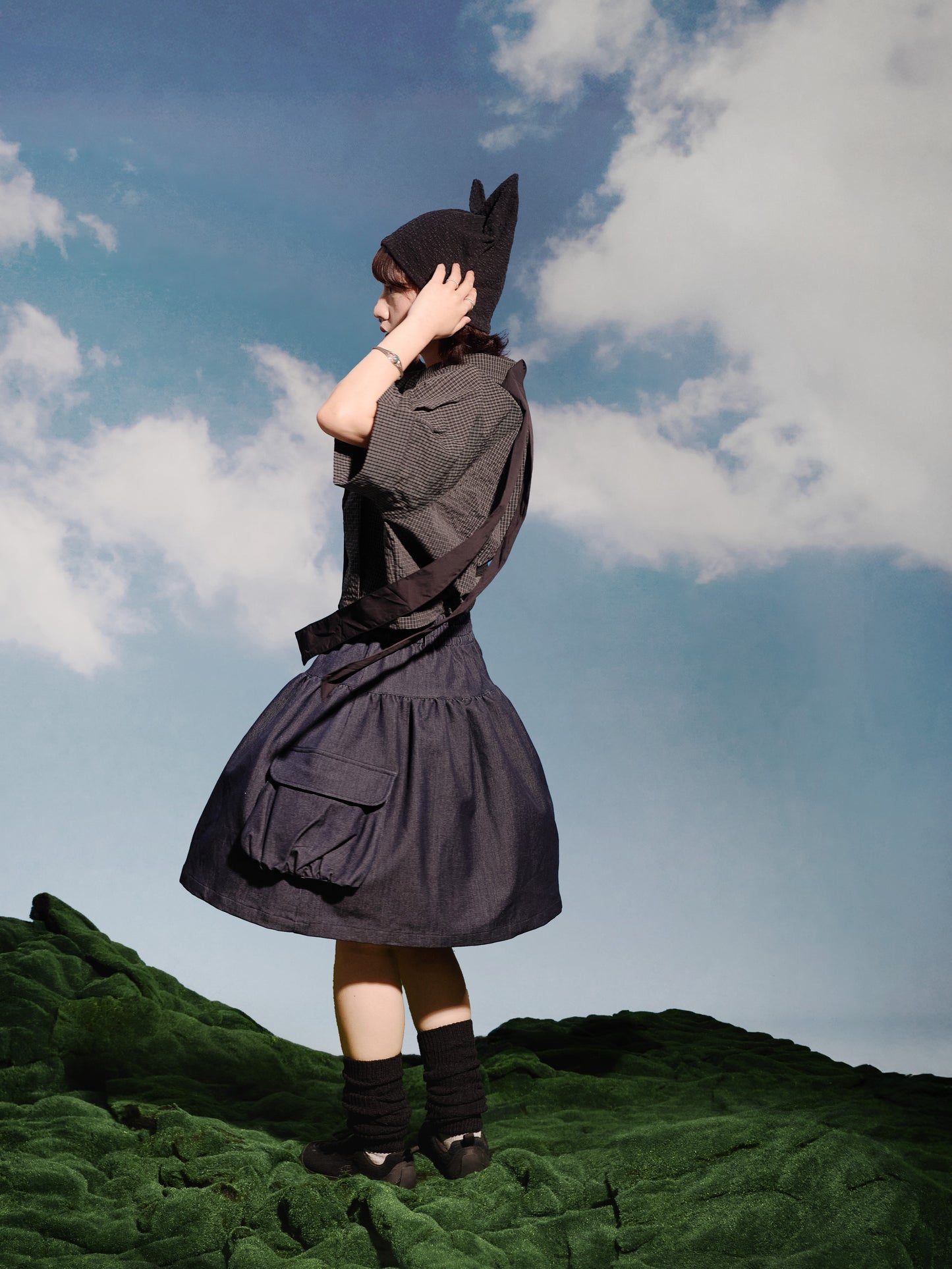 SS25-08D Falcon Gaze Plaid Skirt (Demin)