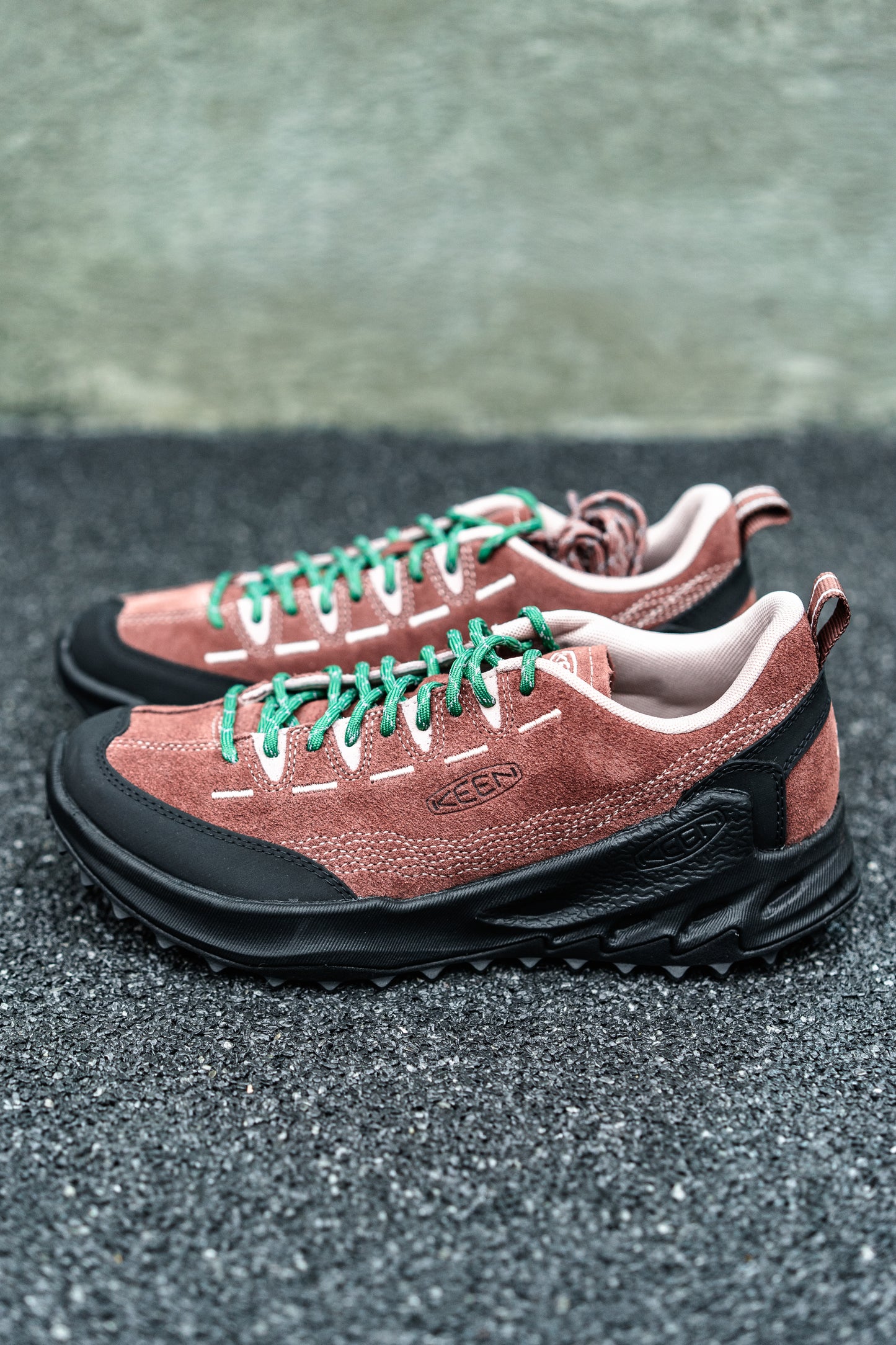 JASPER ZIONIC x Pilgrim Surf Supply Marron/Adobe Rose