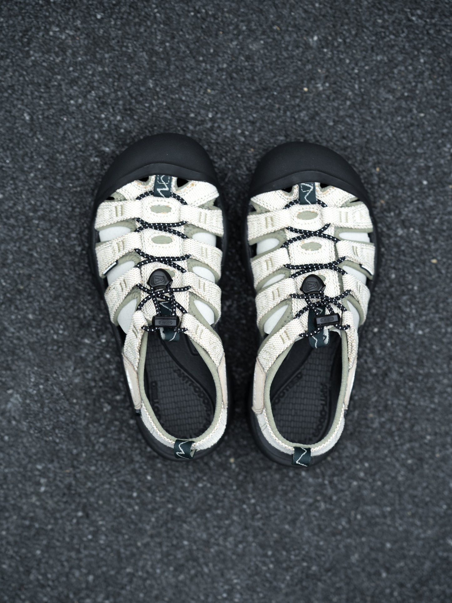 Women / Men's Newport Retro Sandal x Gramicci
