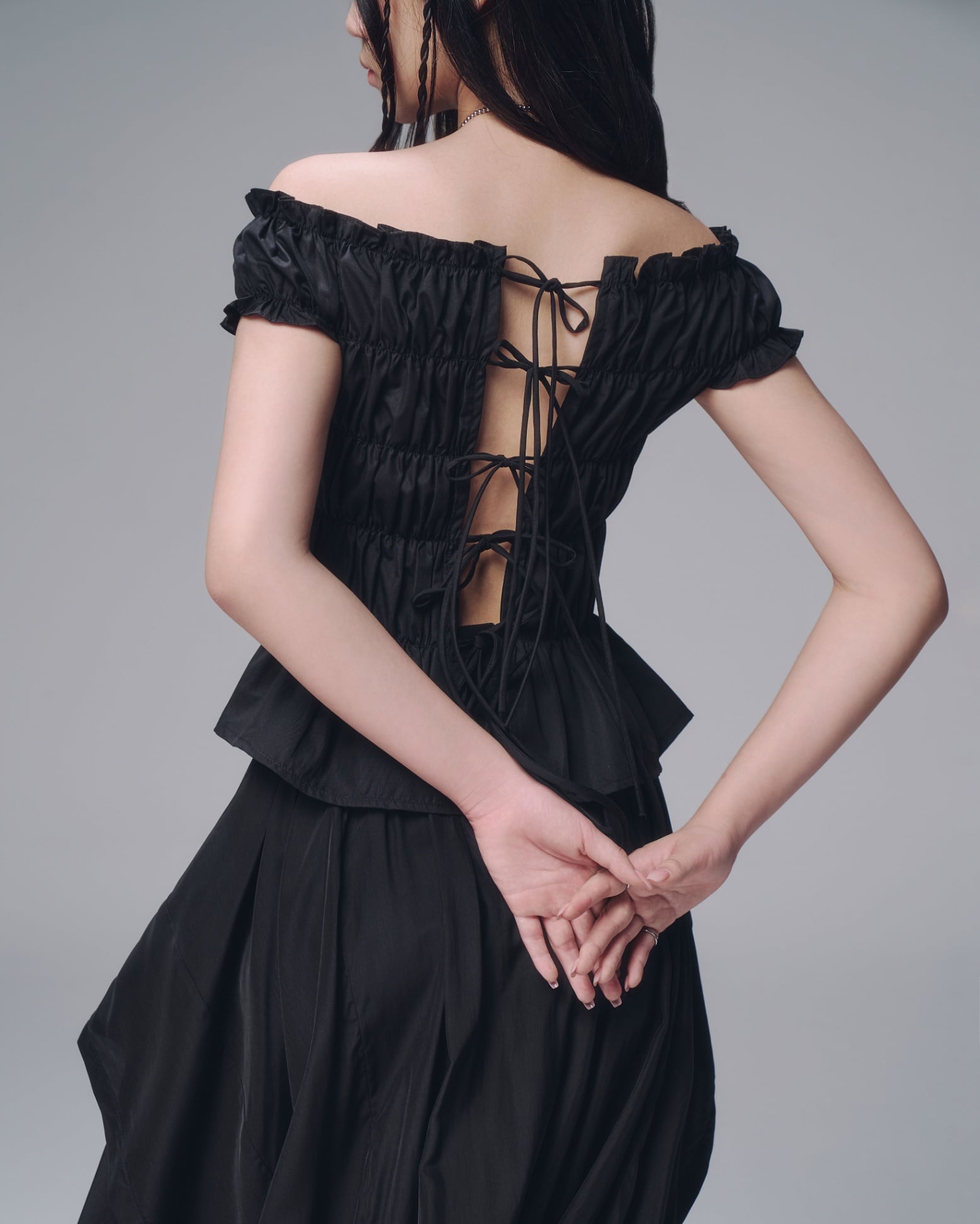 Dawsey Top (Black) — Bunnyhill