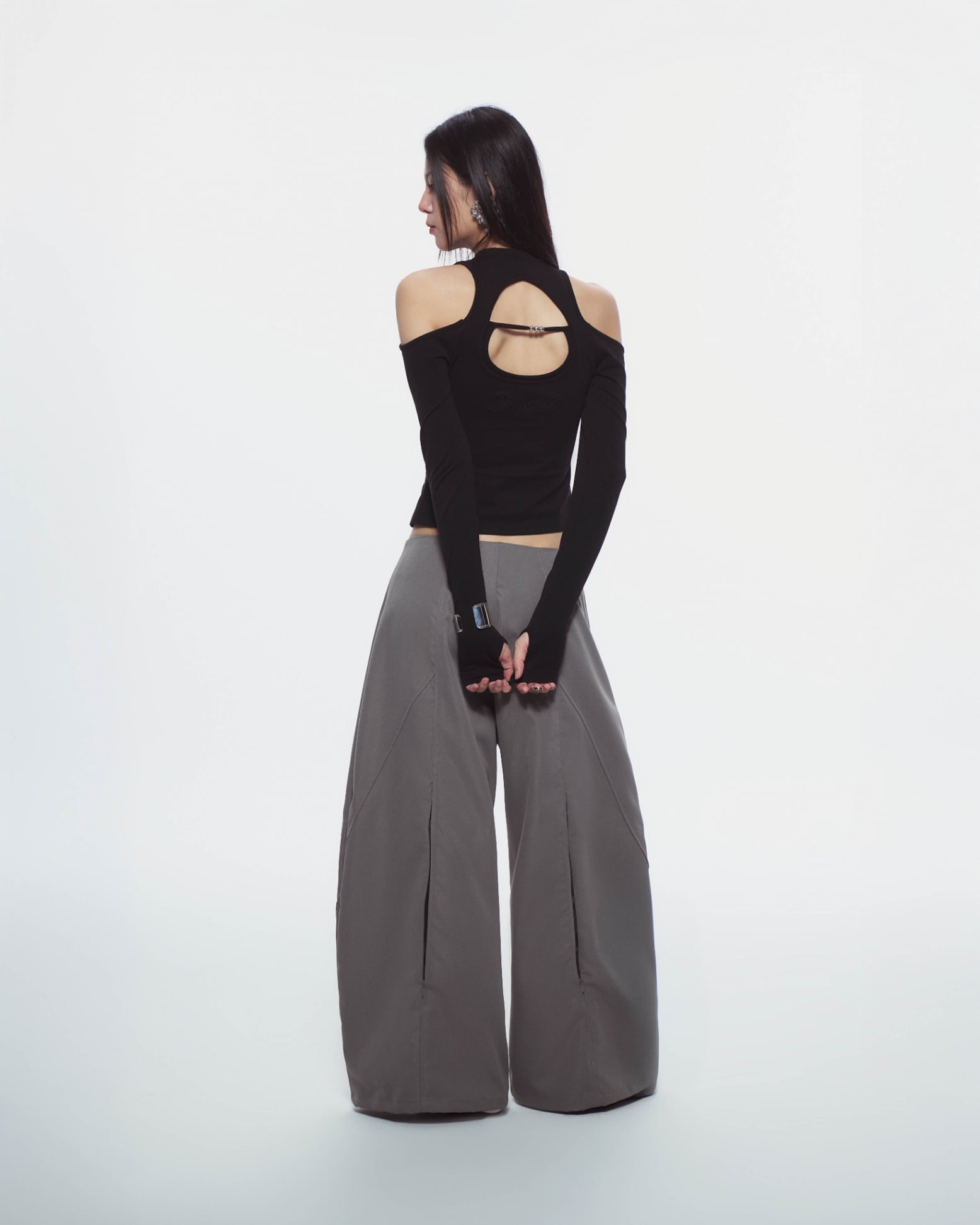 Caspian Long Sleeve Top (Black) — Bunnyhill