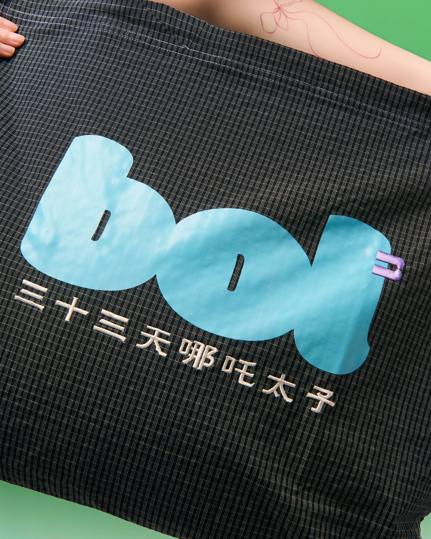 三十三天哪吒太子 Tote Bag 黑色 模特造型 6