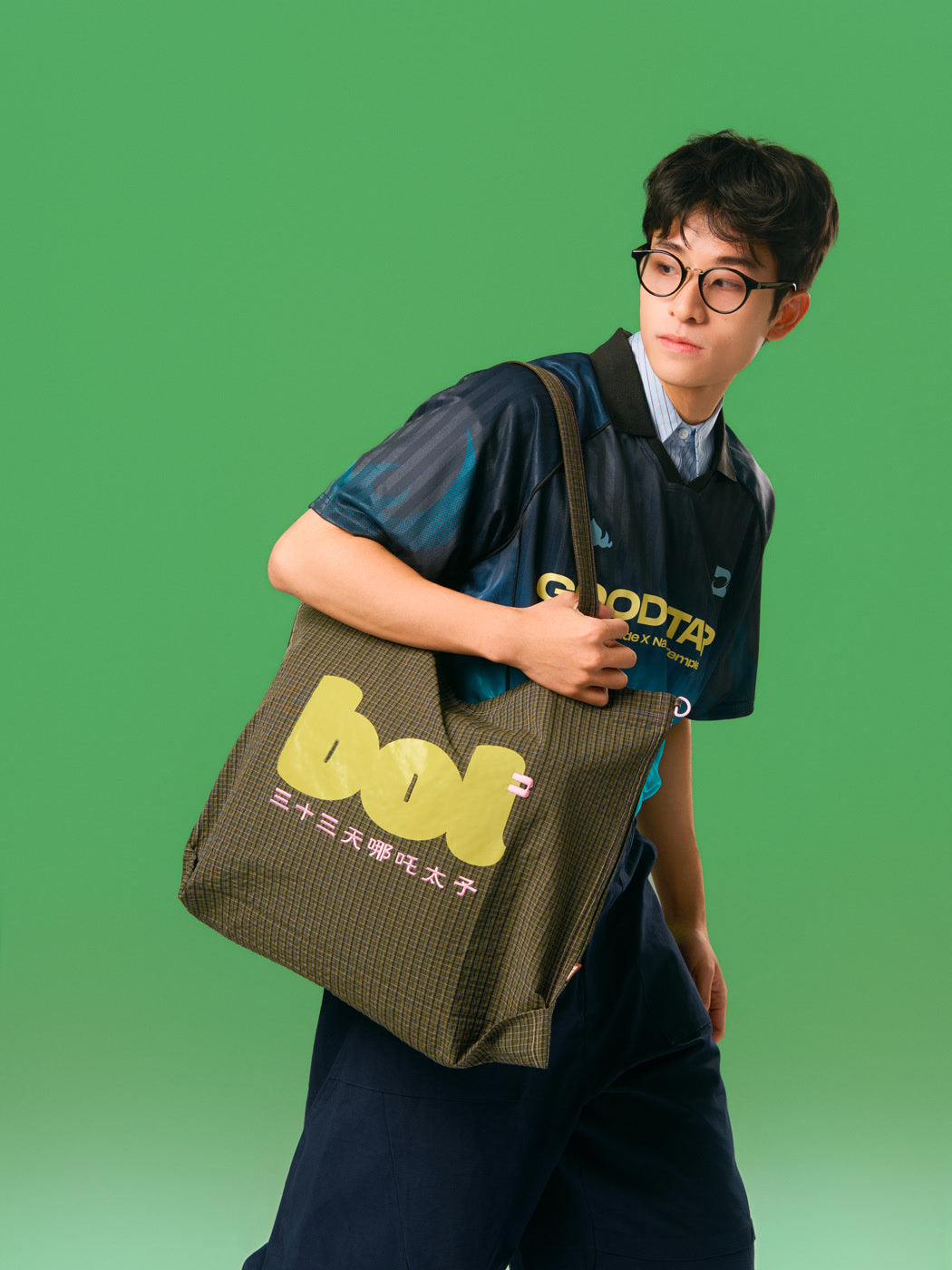 三十三天哪吒太子 Tote Bag 橄欖格 正面