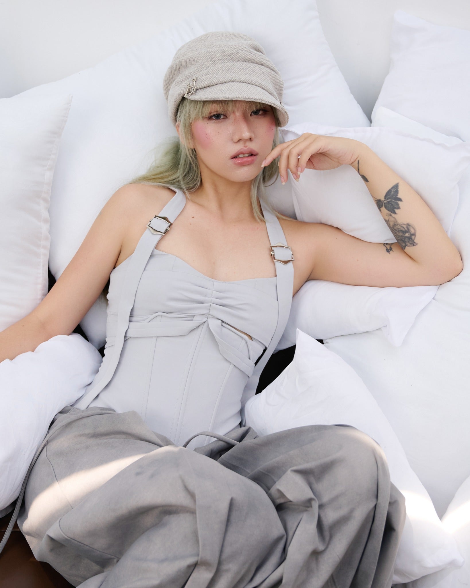 Radbitle Top (Grey) — Bunnyhill