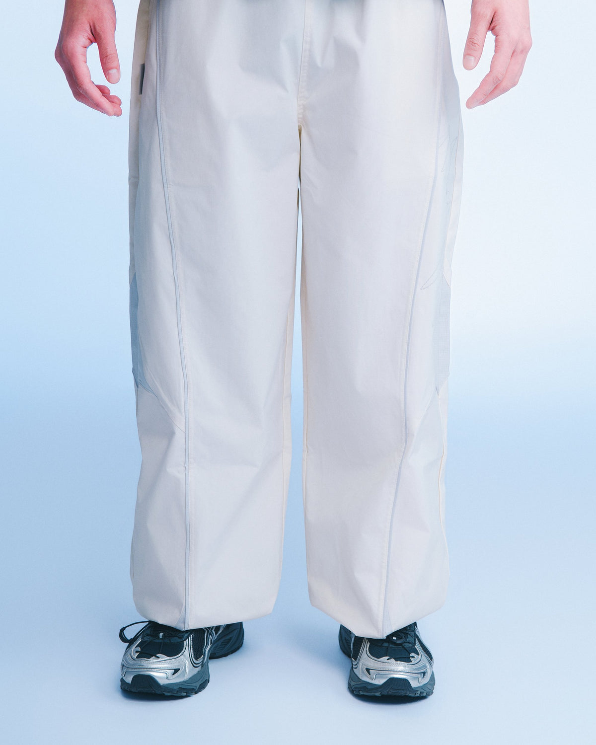 海覺刺繡闊腳褲（米白） Drift Wide Pants｜模特半身