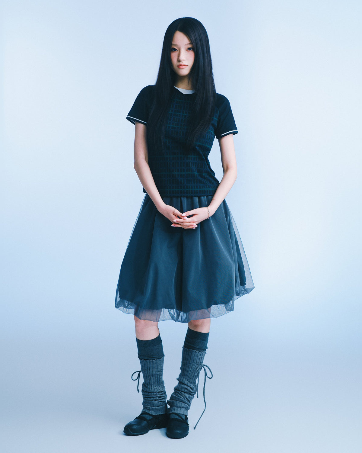 格紋插肩短版 Tee（深藍墨綠格） Plaid Raglan Tee｜主圖