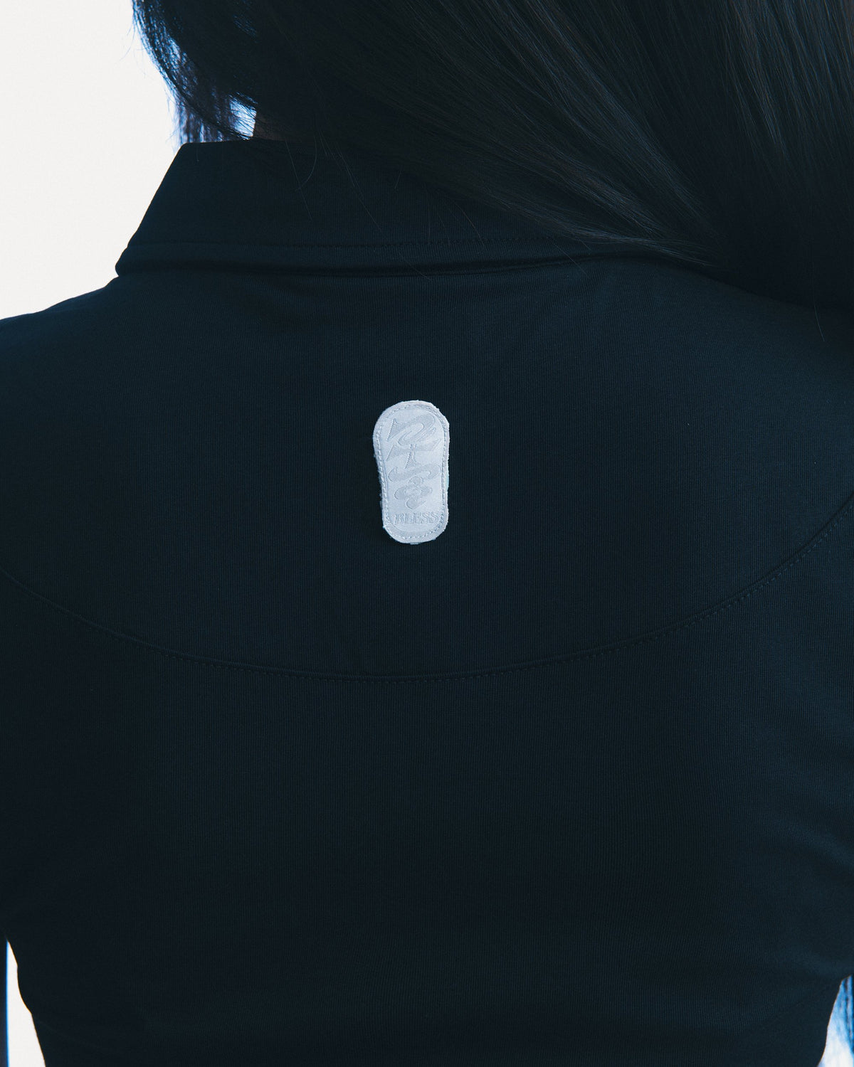 網紗拼接短版 Polo（黑） Mesh Inset Polo｜細節
