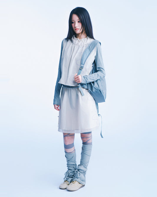 海覺刺繡抽繩背心（米白） A-Má Drawstring Vest｜模特全身