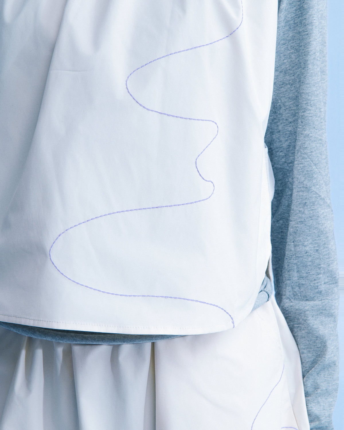 海覺刺繡抽繩背心（米白） A-Má Drawstring Vest｜細節