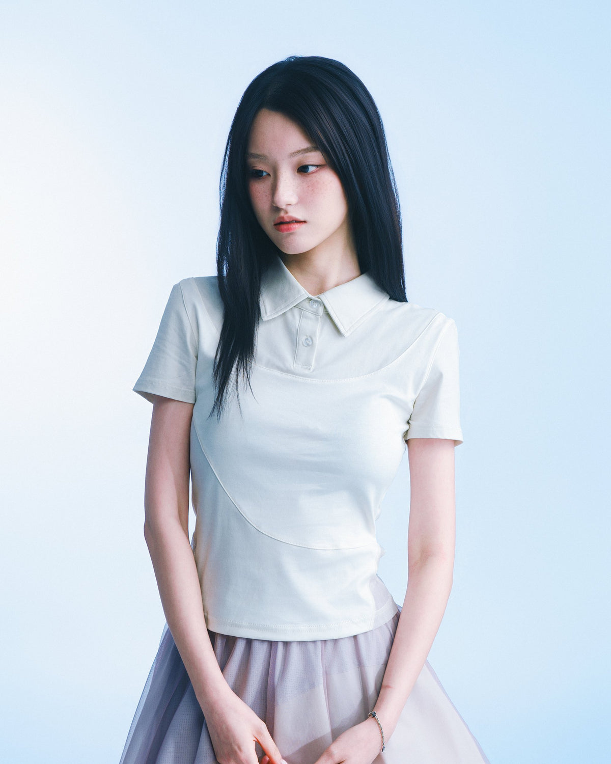 網紗拼接短版 Polo（米白） Mesh Inset Polo｜模特半身