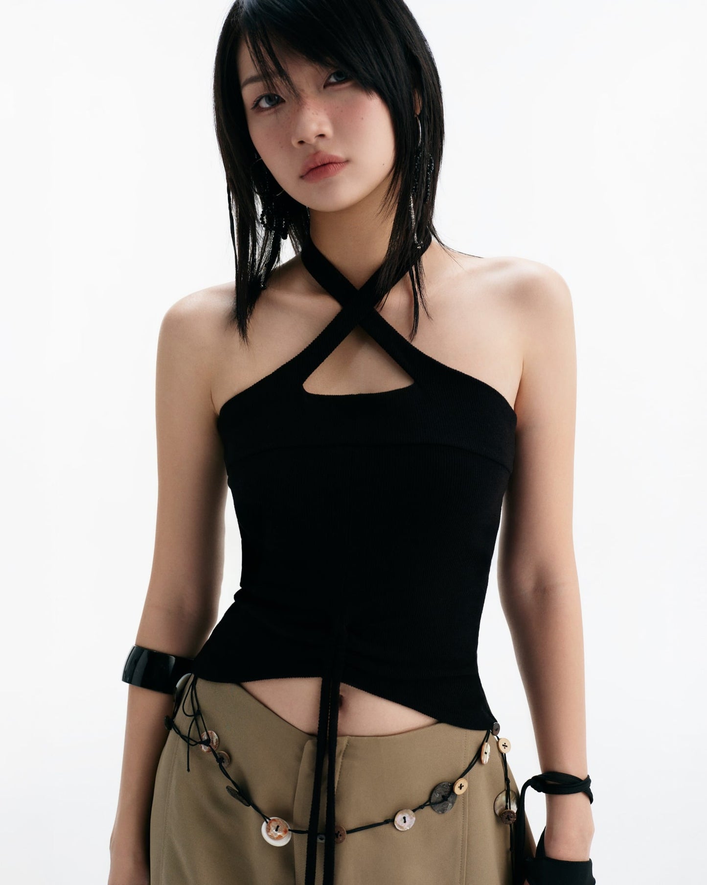 Cherie Halter Top (Black) — Bunnyhill