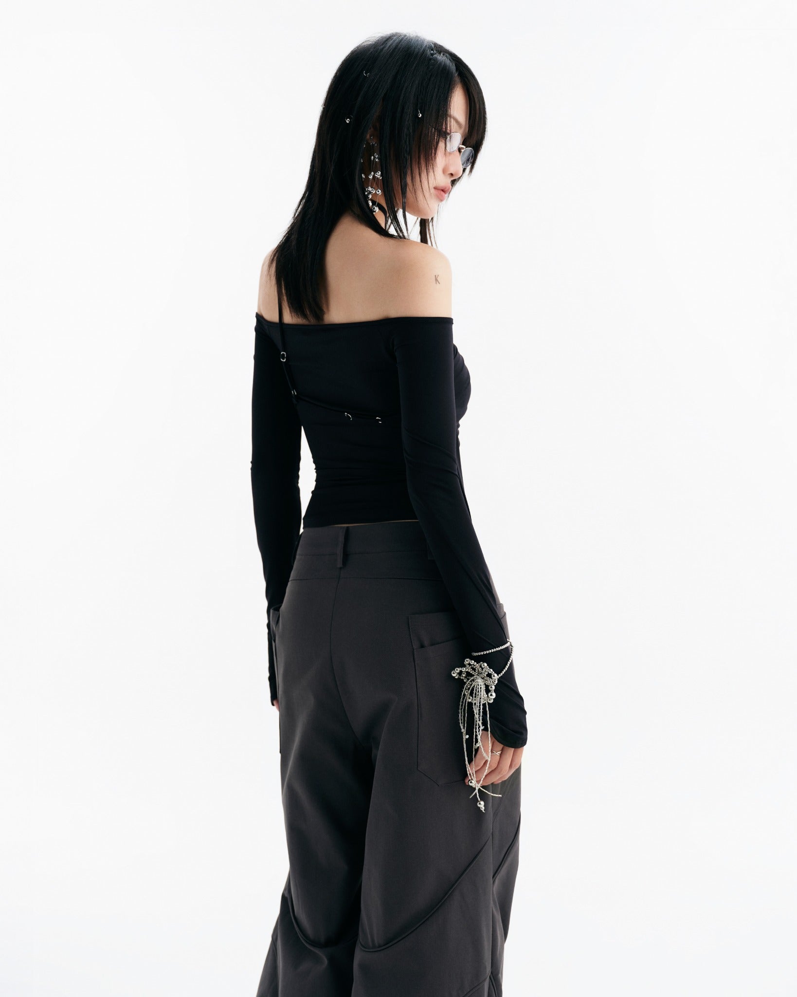Melvin Long Sleeve Top (Black) — Bunnyhill