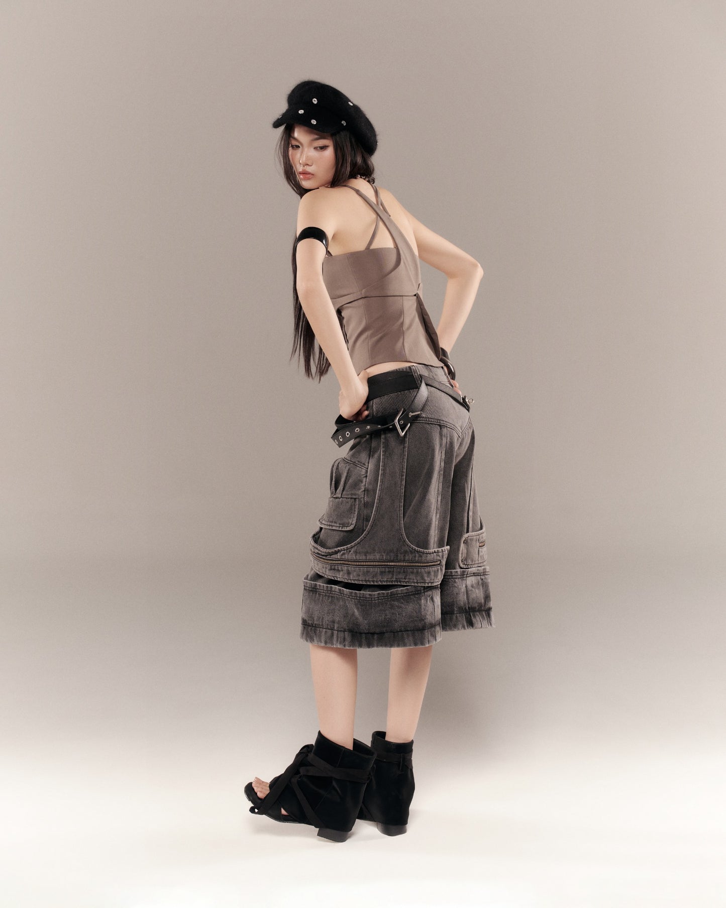 GASMIRA SHORTS GREY WASH | Bunnyhill 短褲 Shorts