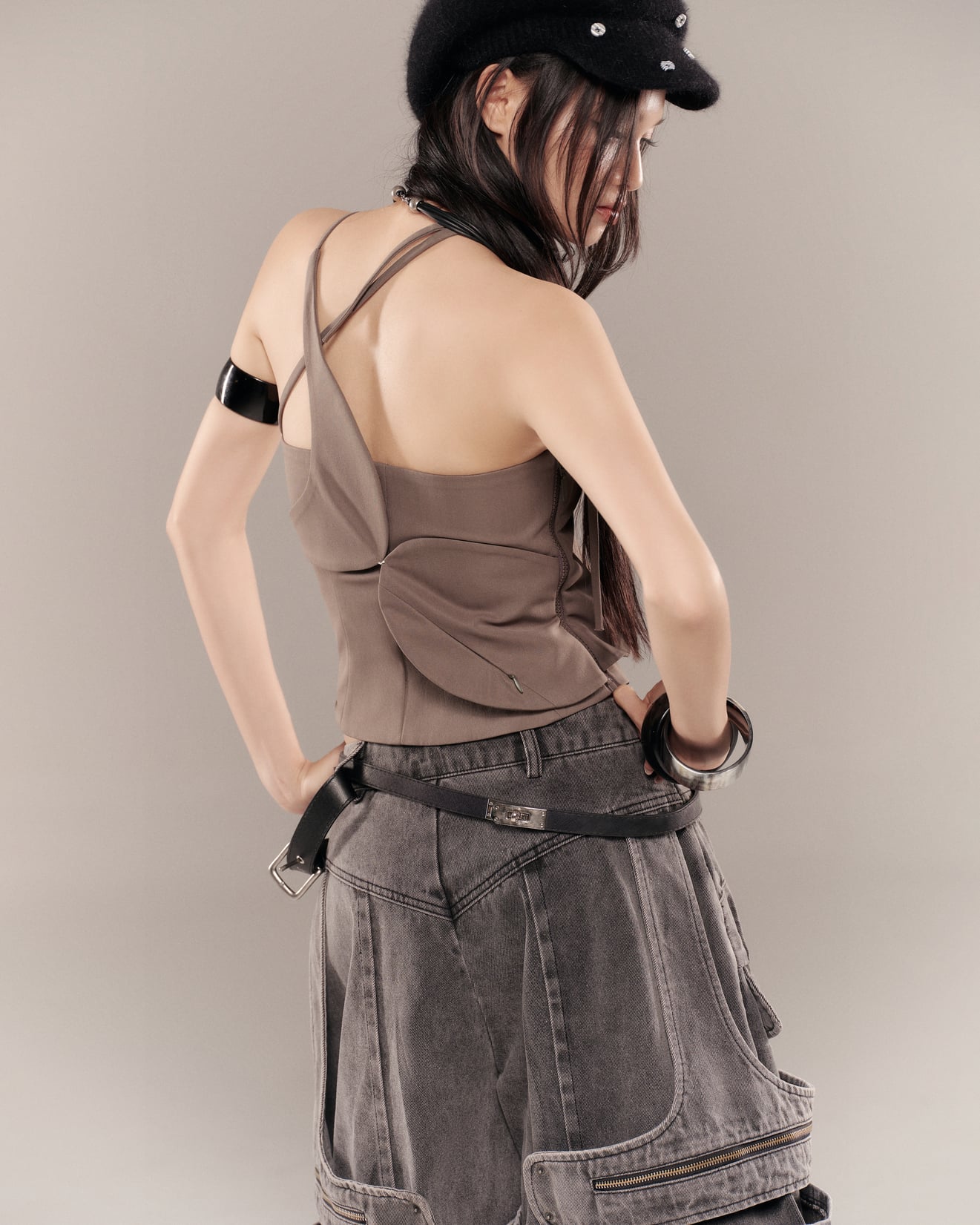 Demos Top (Grey) — Bunnyhill