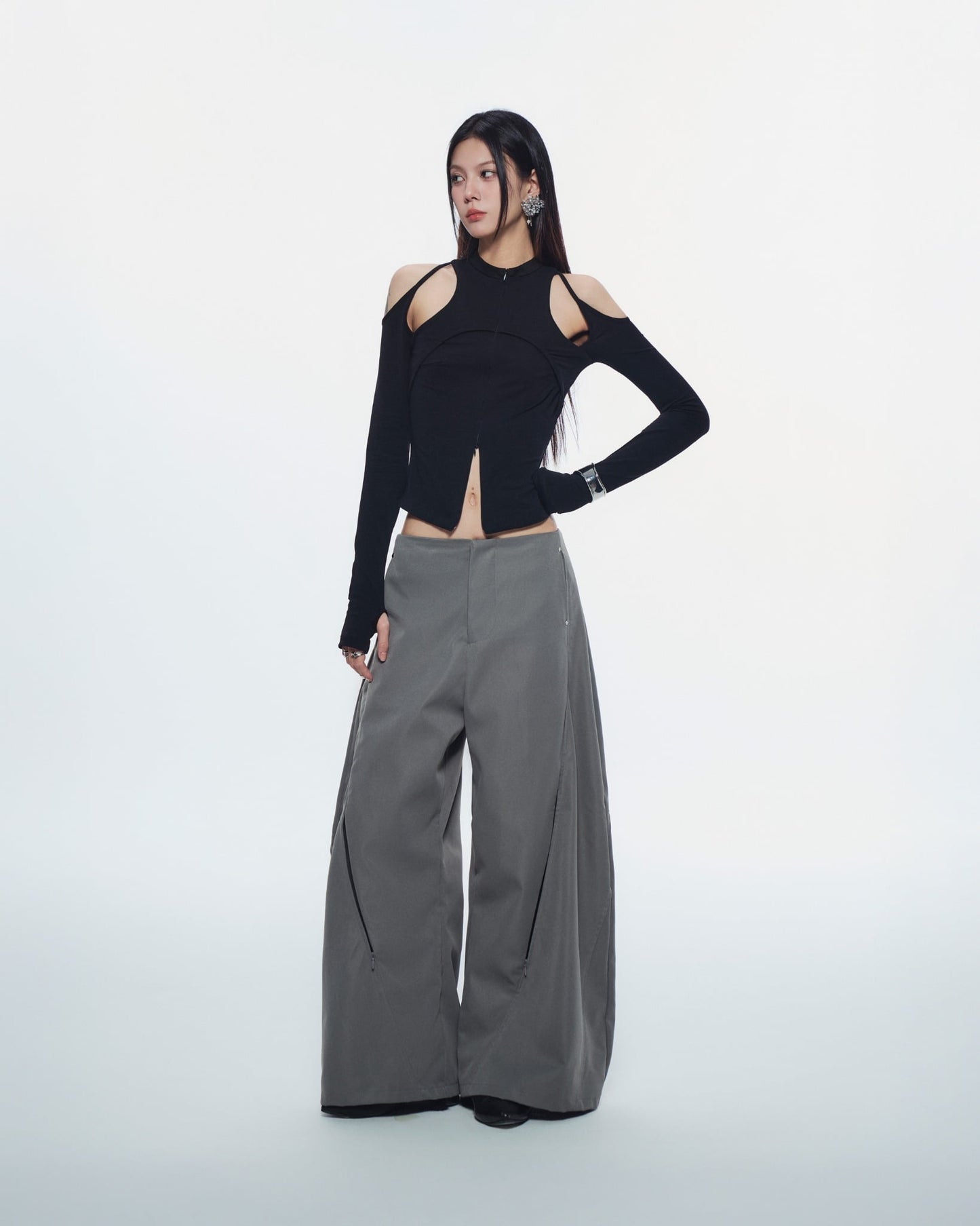 Caspian Long Sleeve Top (Black) — Bunnyhill