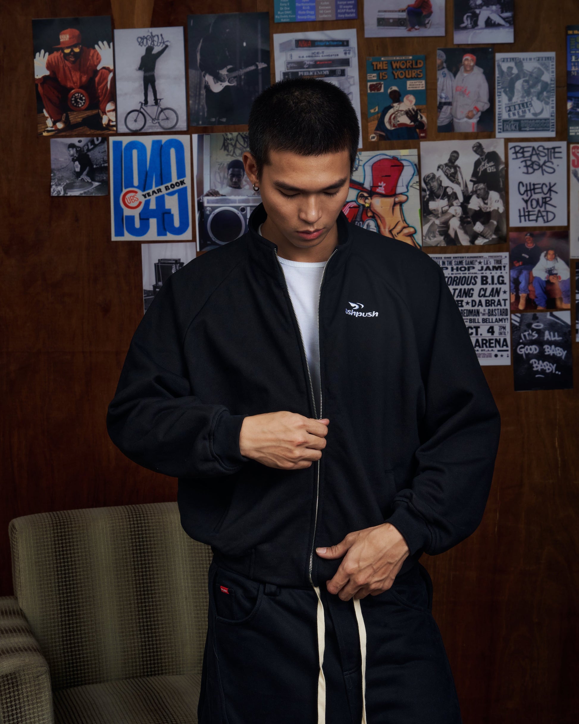 FINN RAGLAN JACKET