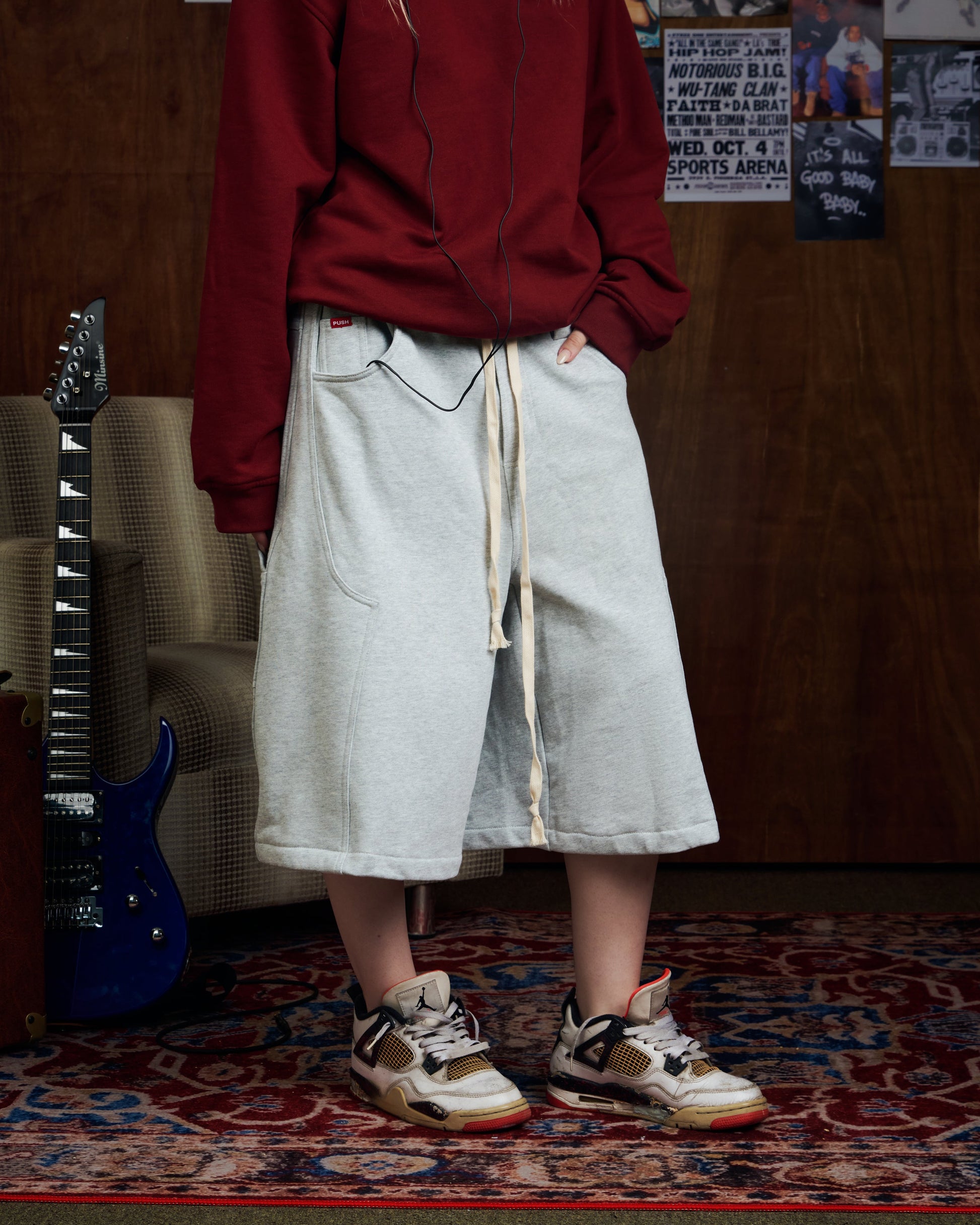 PP NIFTY SWEATSHORTS