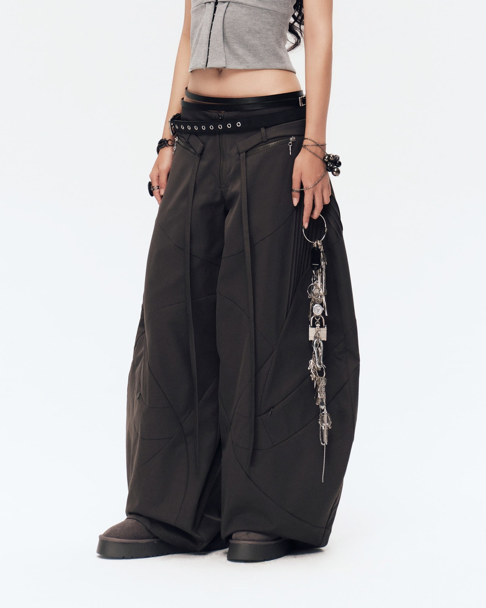 Tyrus Pants (Black) — Bunnyhill